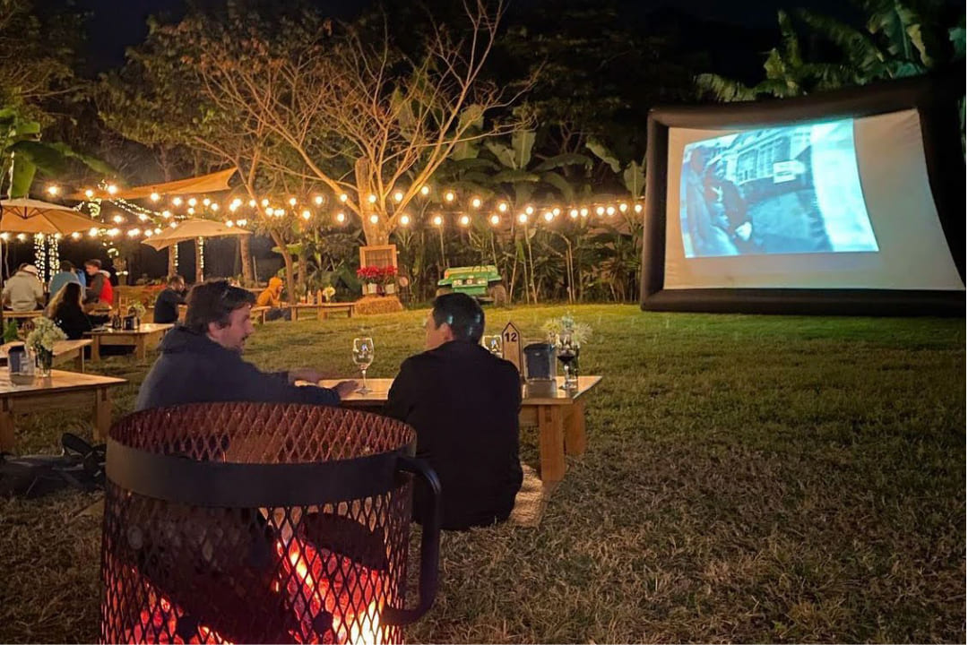 Movie_night_El_Azote_BG_GL-1