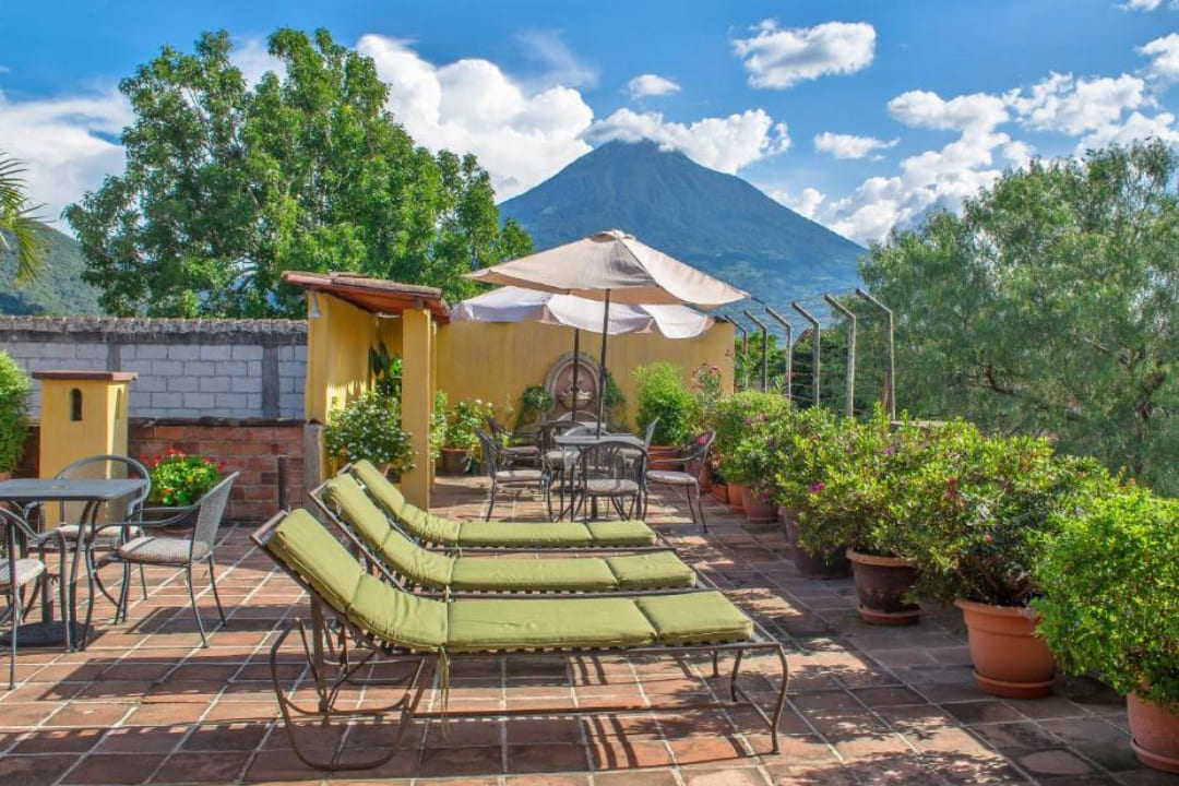 Camelias_Inn_vista_GL-1